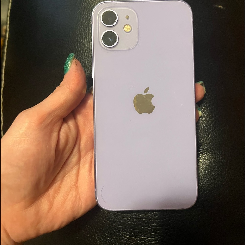 iPhone 12 purple 64gb like new. I only used it for a couple months then upgraded